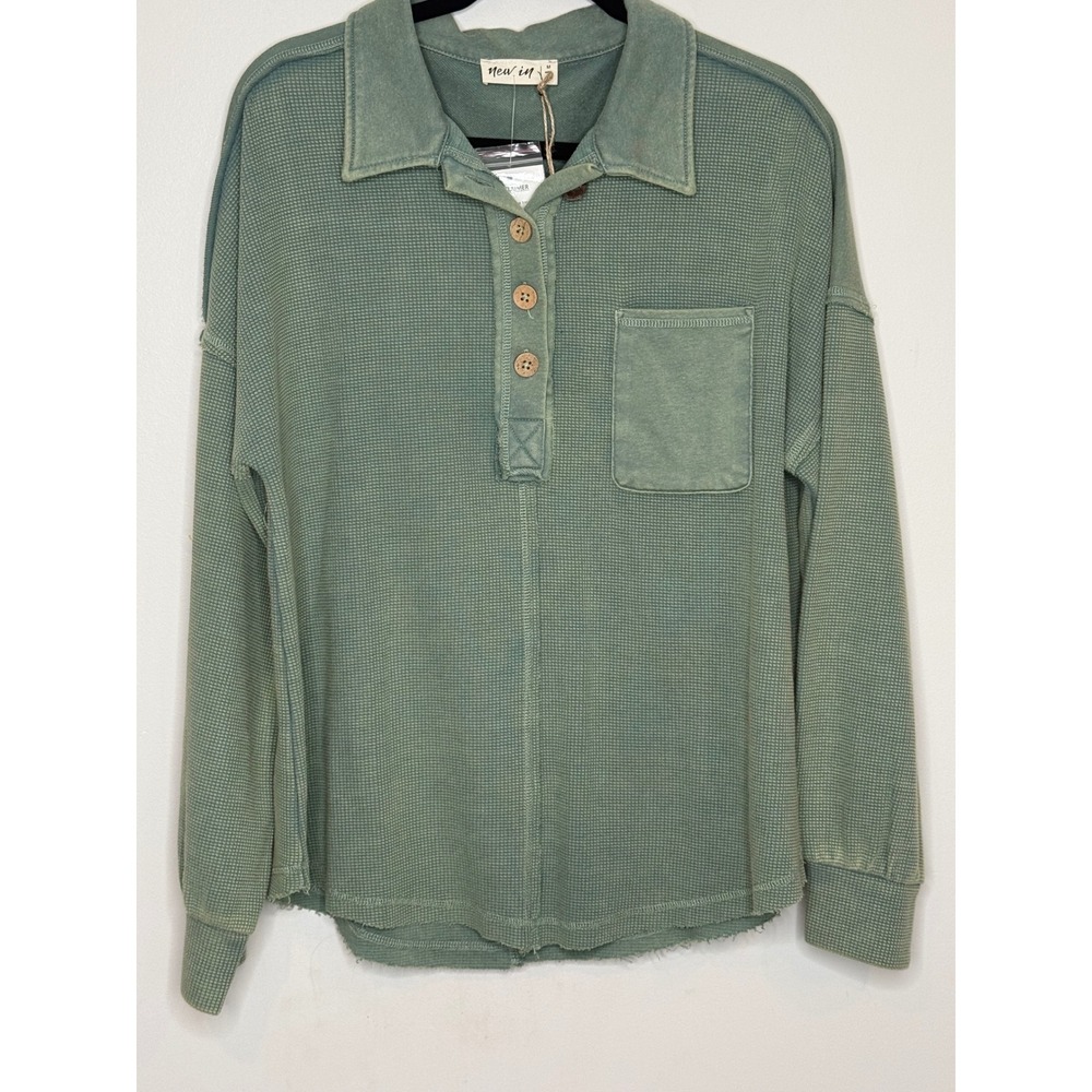 New In Waffle Knit Henley Top Medium Sage Green Raw Hem Pullover NT11159